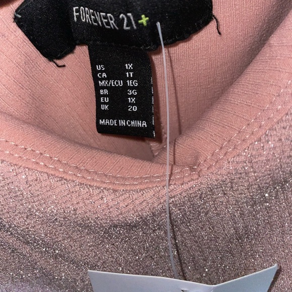 1x Salmon sparkle one piece - Picture 2 of 3